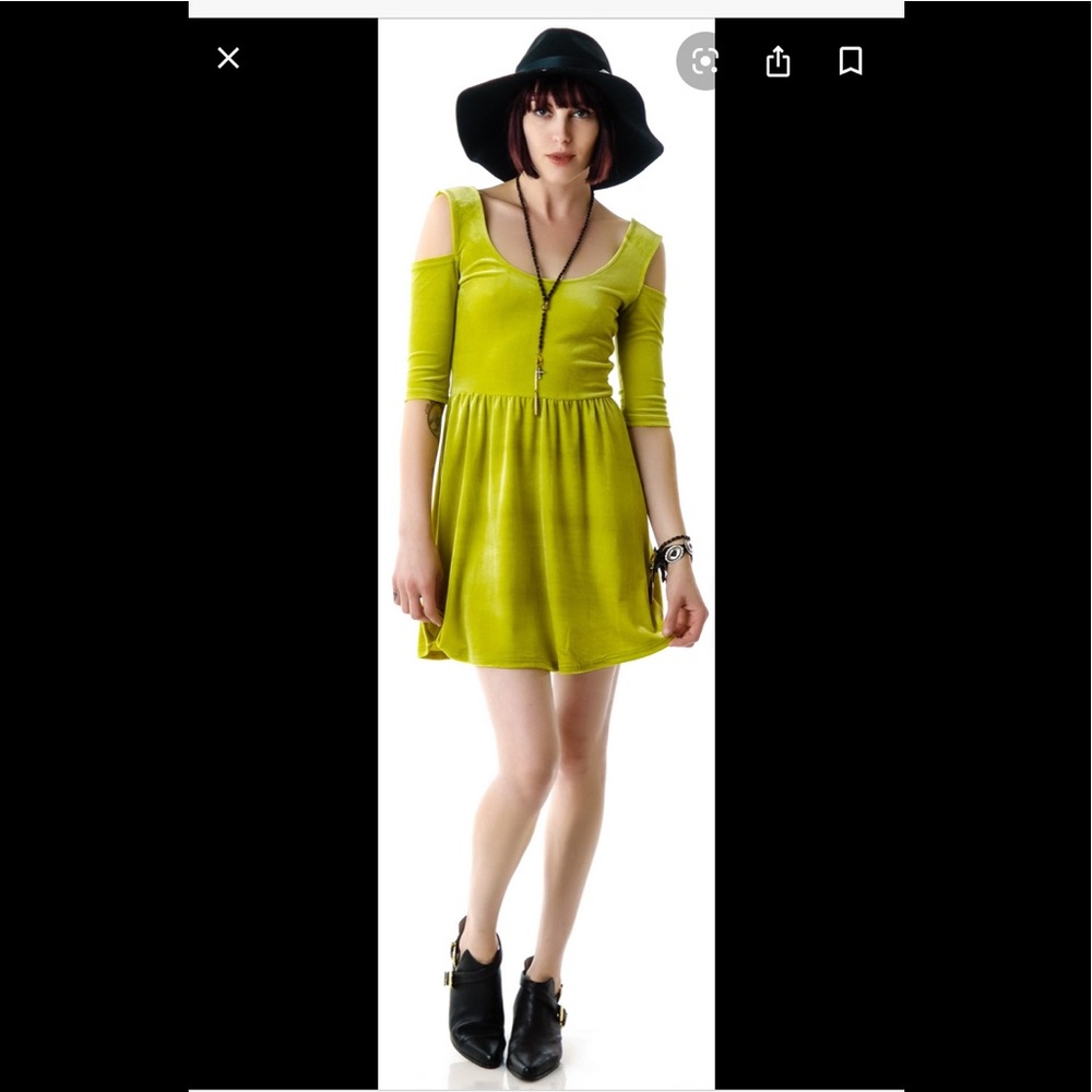 NWOT Night Returns babydoll dress